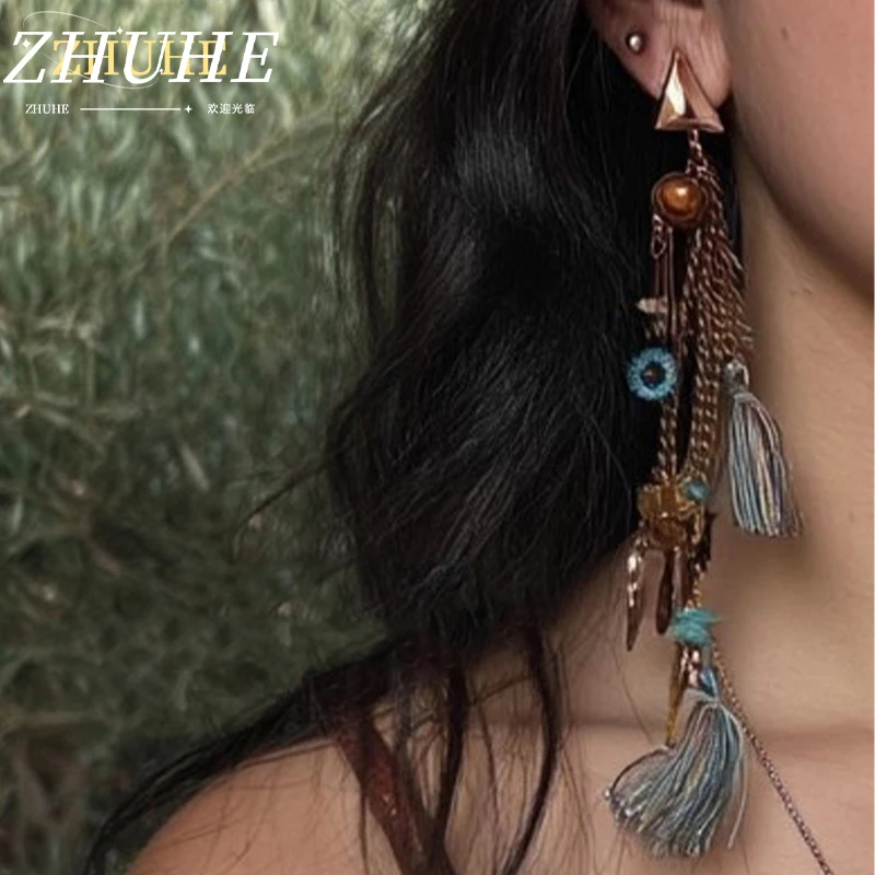 

Ethnic-style Aged Feather, Niche Wasteland Tassel Earrings Are Perfect For Women's Jewelry Accessories And Party Gifts