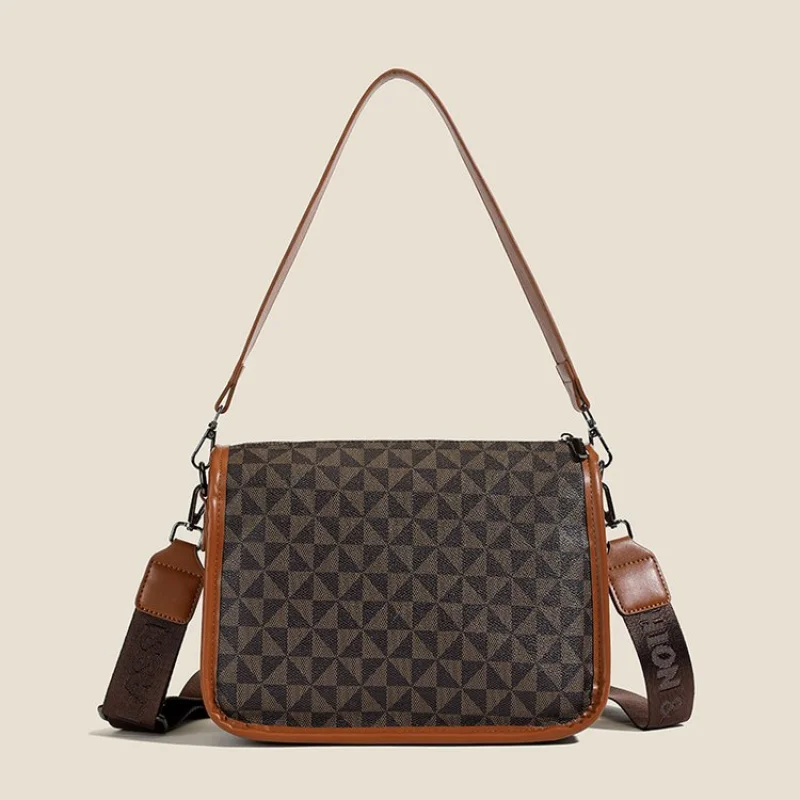 

Elegant Minimalist Large Capacity Clutch Bag Leather Crossbody Handbag For Women Paris Fashion