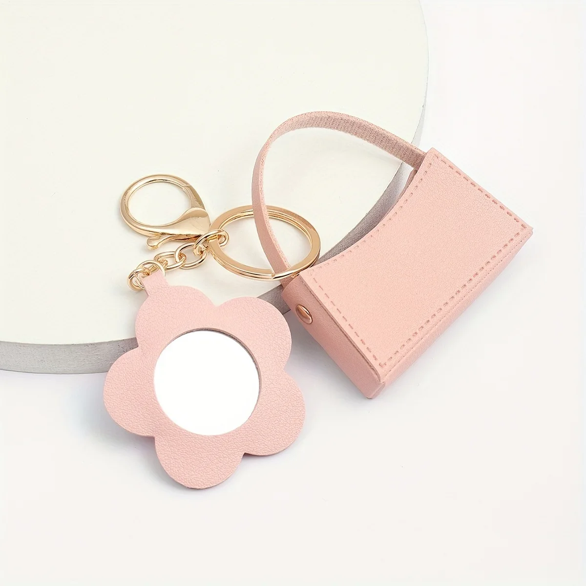 1pc Portable Flower Mirror Curved Gag Keychain Solid Color Mini Storage Bag Women Square Bag Accessories Creative Small Gift