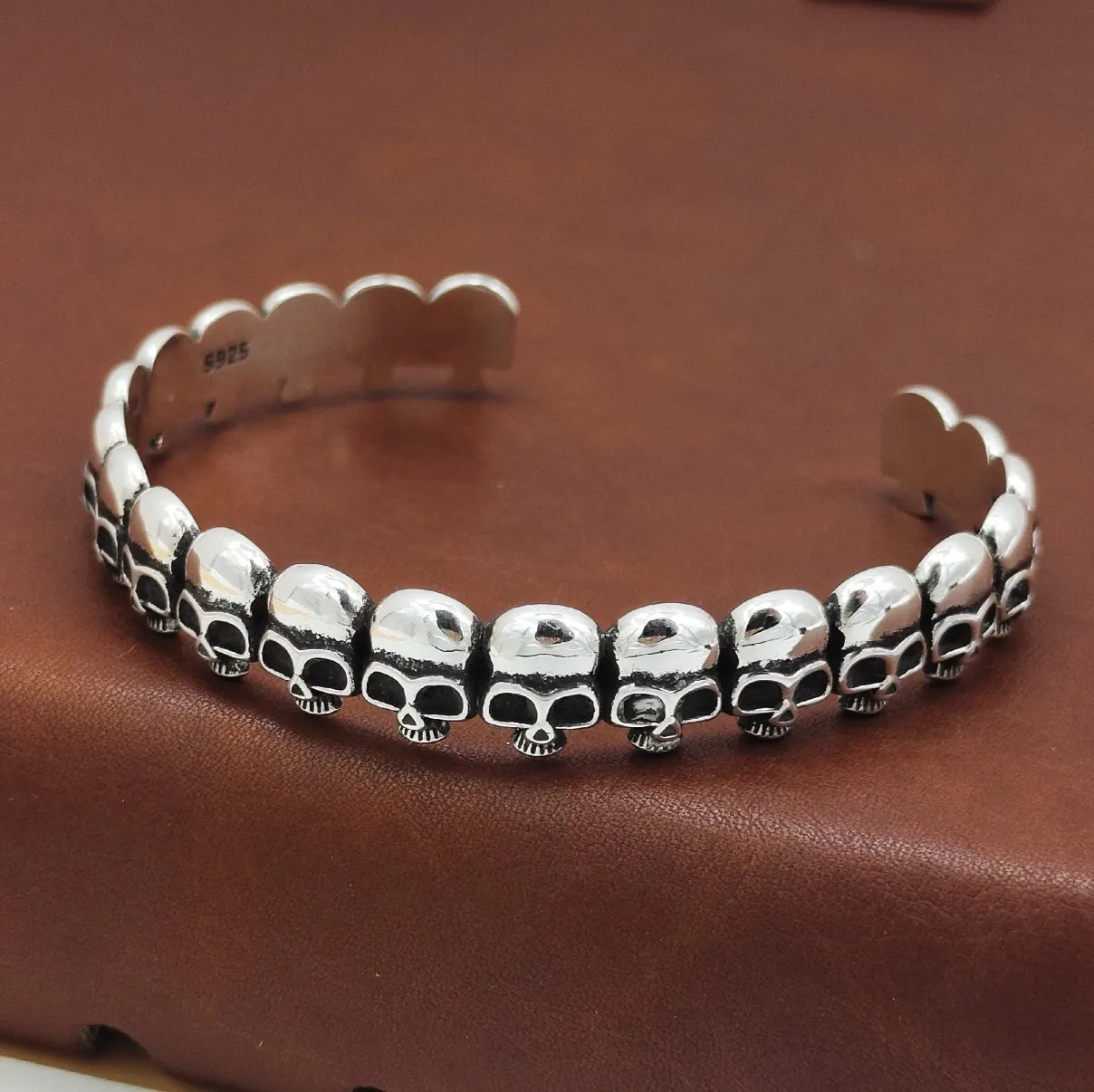 Hip hop sterling silver handmade full skull personalized skull bracelet retro domineering creative opening wide bracelet