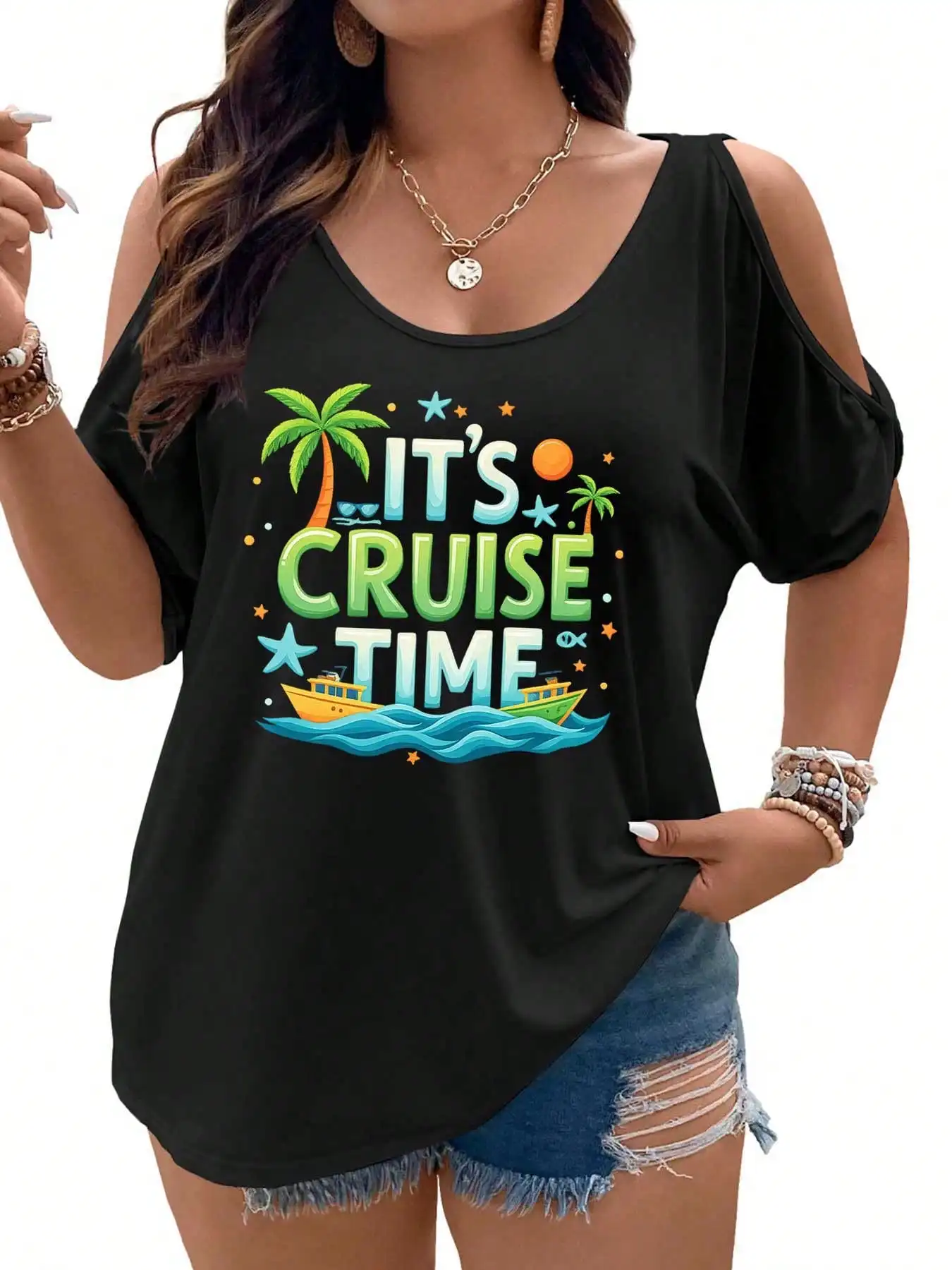 

Черная футболка с открытыми плечами и принтом Tropical Cruise - летний топ свободного кроя