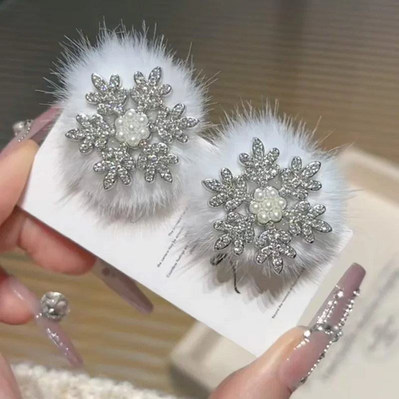 2/10개 패션 플러시 퍼 눈꽃 헤어 클립 여성 소녀용 한국 스타일 반짝이는 라인스톤 덕빌 헤어핀 헤어 액세서리