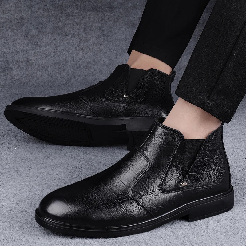 

Senior Men Casual Business Chelsea Boots Handmade Genuine Leather Fashion British Style Winter Plus Velvet Social Ankle Boot Men