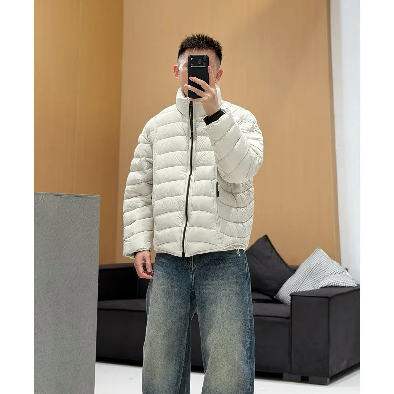 

Men's Lightweight Stand Collar 90 down Jaet Winter Warm Outerwear Faionable Nylon Fabric 3D Stereo Design White Du down
