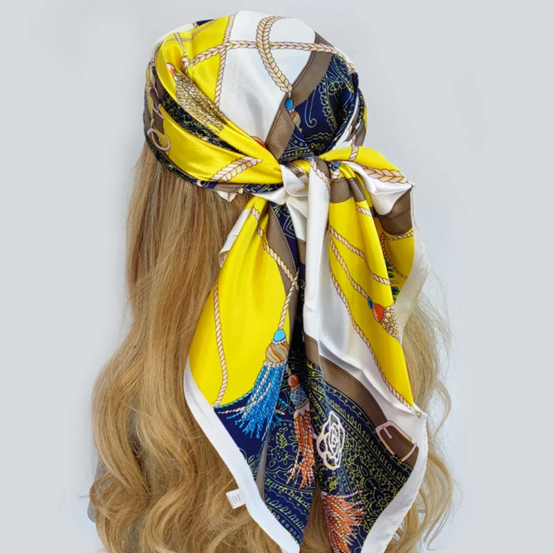 Fashion Travel 90X90CM Bandannas Popular New Style Silk Scarves Four Seasons Beach Sunscreen Shawls Luxury Print Square Kerchief