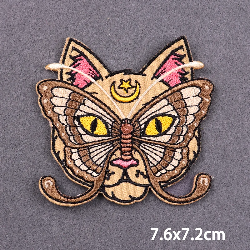 Cat Lion Face With Flower Iron On Patches For Clothing thermoadhesive patches Animals Embroidery Ironing Sewing Stickers DIY