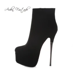 Arden Furtado 2024 Autumn Suede Platform Metal heel Short Boots Round Toe Side zipper Super high heel Modern boots Catwalk boots