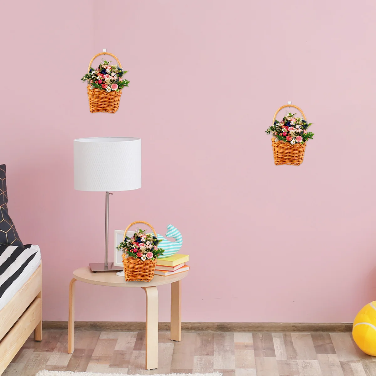 

1Pcs Rattan Woven Flower Basket Square Mini Flowerpot Storage Basket Multipurpose Natural Decorative Gift for Living Room