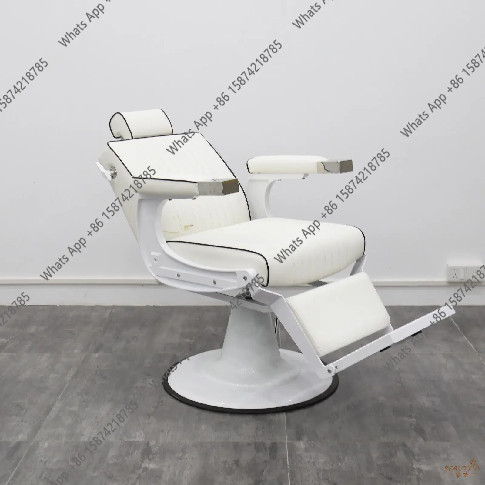 XX European Hair Care Retro Hair Cutting Chair Oil Head Chair Can Be Lifted And Reclined Hair Salon Barber Shop Chair