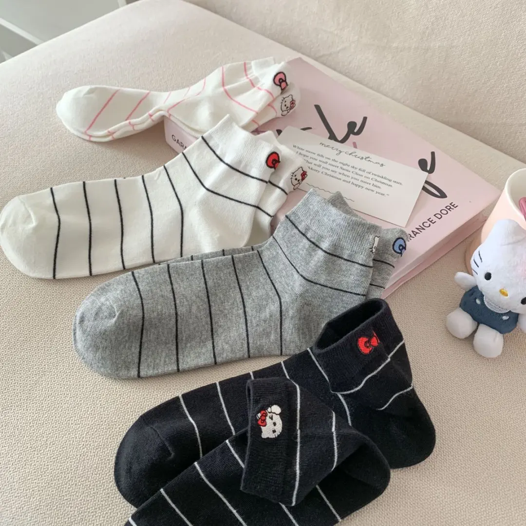 4 Pairs of Spring and Summer New Products Thin Children Bow Kitten Socks Short Socks Casual Cute Cartoon Striped Women's Socks