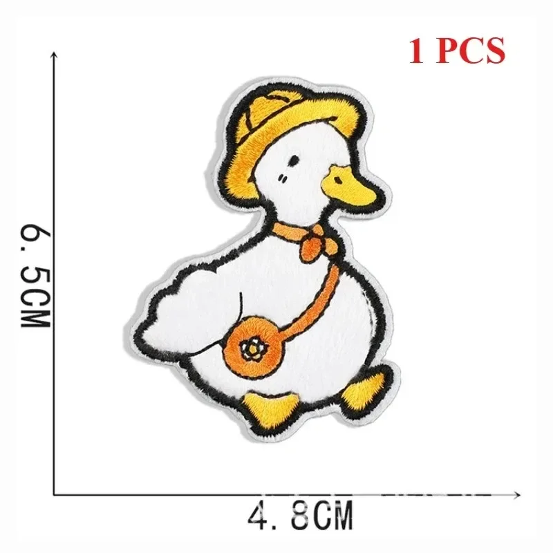 New Self-adhesive Duckling Embroidery Cloth Sticker Bag Patch Sticker Computer Embroidery Chapter Plush Duck Embroidery Subsidy