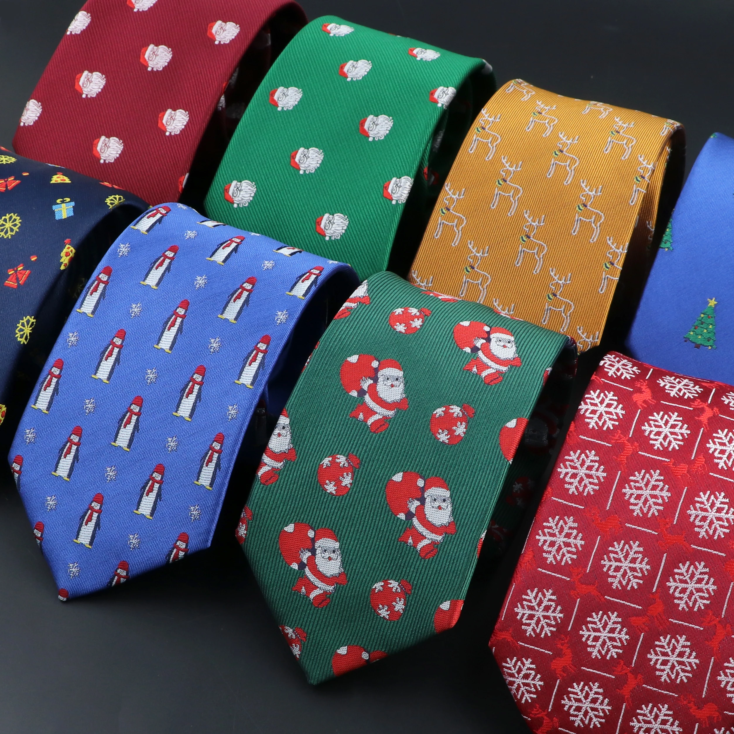 High Quality Christmas Mens Tie Classic Red Blue Green 8cm Width Festival  Necktie Tree Santa Claus Elk Cravat For Father Gift