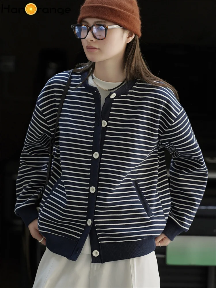

HanOrange 2025 Autumn Casual O-Neck Striped Sweatshirt Women Loose Silhouette Top Black White/Navy Blue