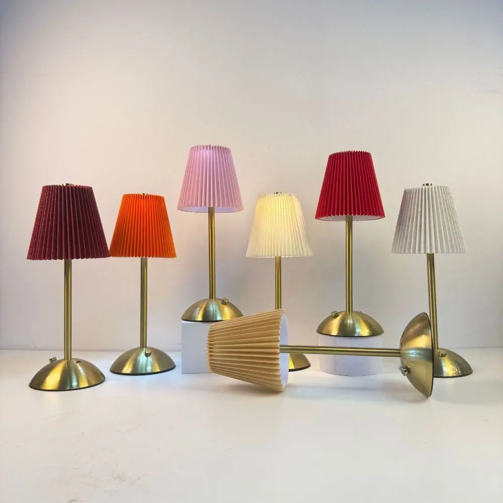Metal Base Pleated Desk Lamp Pastoral Style Fabric Shade LED Night Light Dimmable Soft Lights Bedside Ambient Light Restaurant