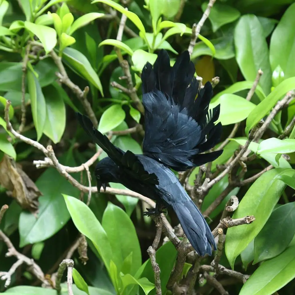 Simulierter schwarzer Krähen-Vogel als Vogelabwehr für den Außenbereich, Garten, Halloween-Party-Requisite, Gothic-Grusel-Dekoration, Ornament – Detail 13