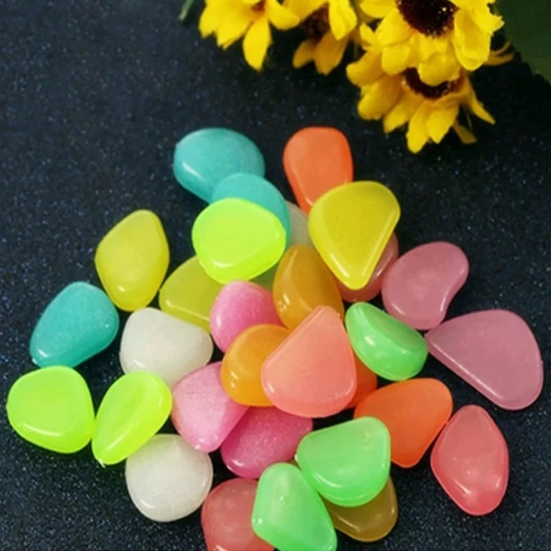 100Pcs/Bag Mixed Color Outdoor Luminous Stones Glow In Dark Garden Pebbles Fish Tank Decoration Pebble Rocks Aquarium Decor