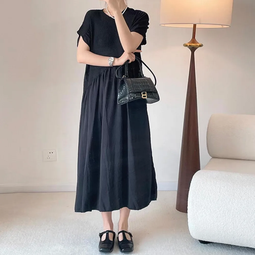 Miyake Elegant Black Short Sleeve Maxi Dress, Loose Fit Breathable Wrinkle-Resistant Women's Daily Weekend Brunch Long Dress