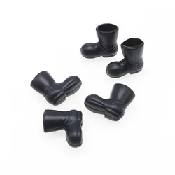 2Pairs Dollhouse Miniature Elf Rain Shoes Mini Plastic Black Christmas Boots Doll House Miniature Scene  Props Doll Accessories