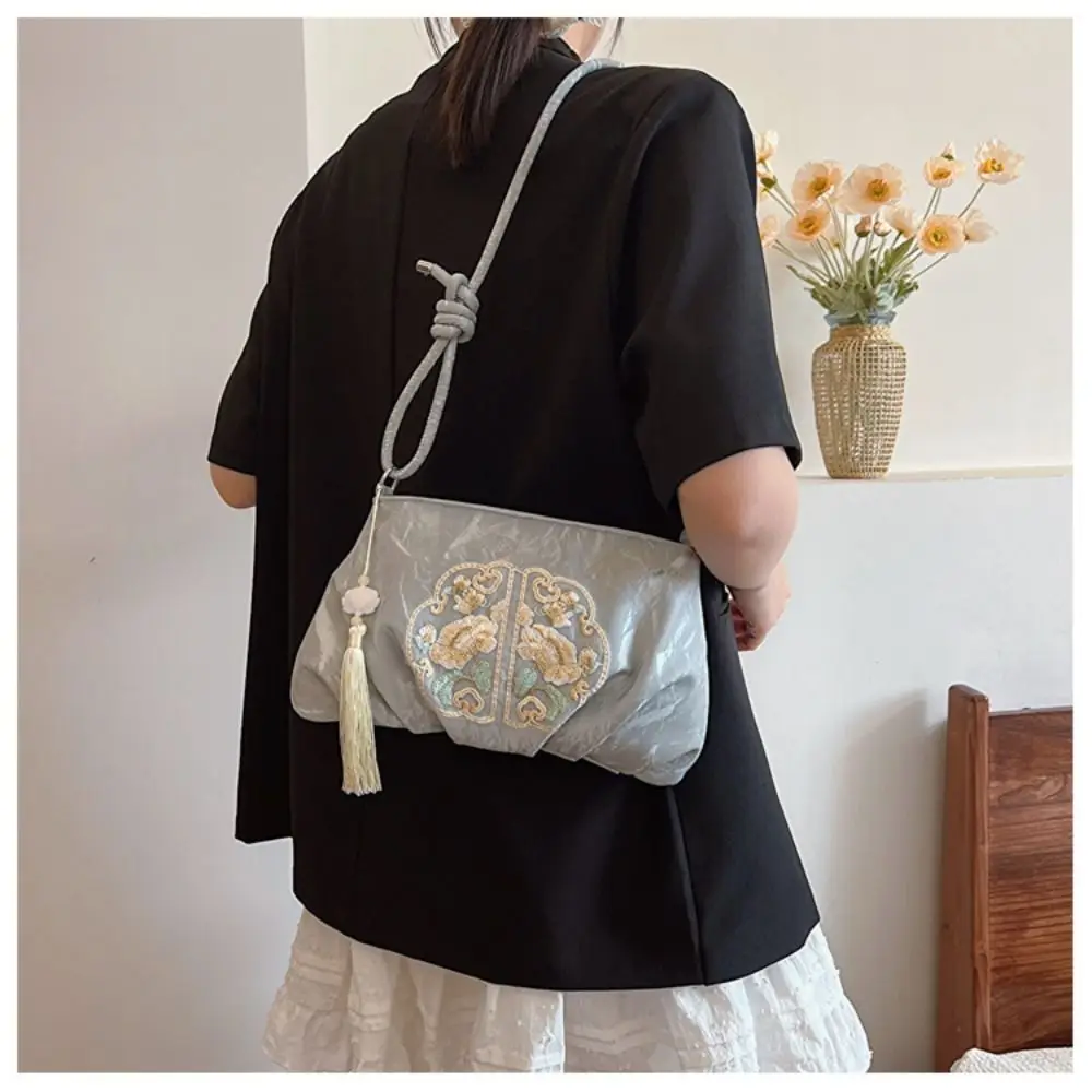 حزمة حقيبة حقيبة التطريز الناعمة النمط الصيني سعة كبيرة حقيبة ساعي حقائب اليد الموضة لفتاة النساء سيدة