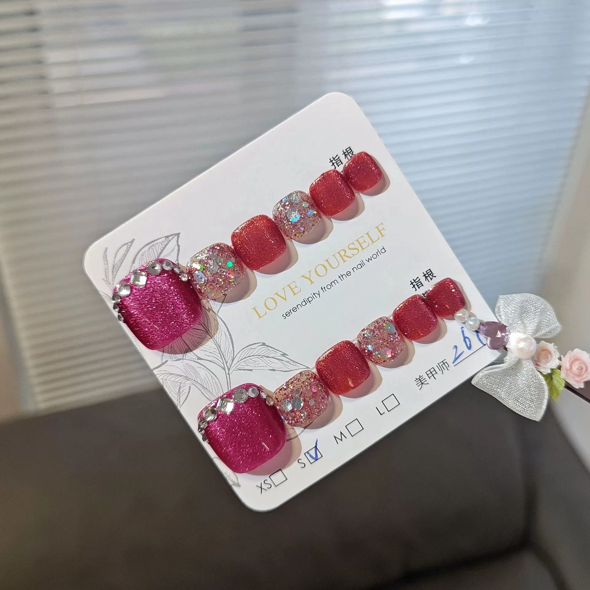 Faux ongles œil de chat en cristal, faits à la main, décor en diamant, portables, courts, carrés, Rose, rouge, paillettes