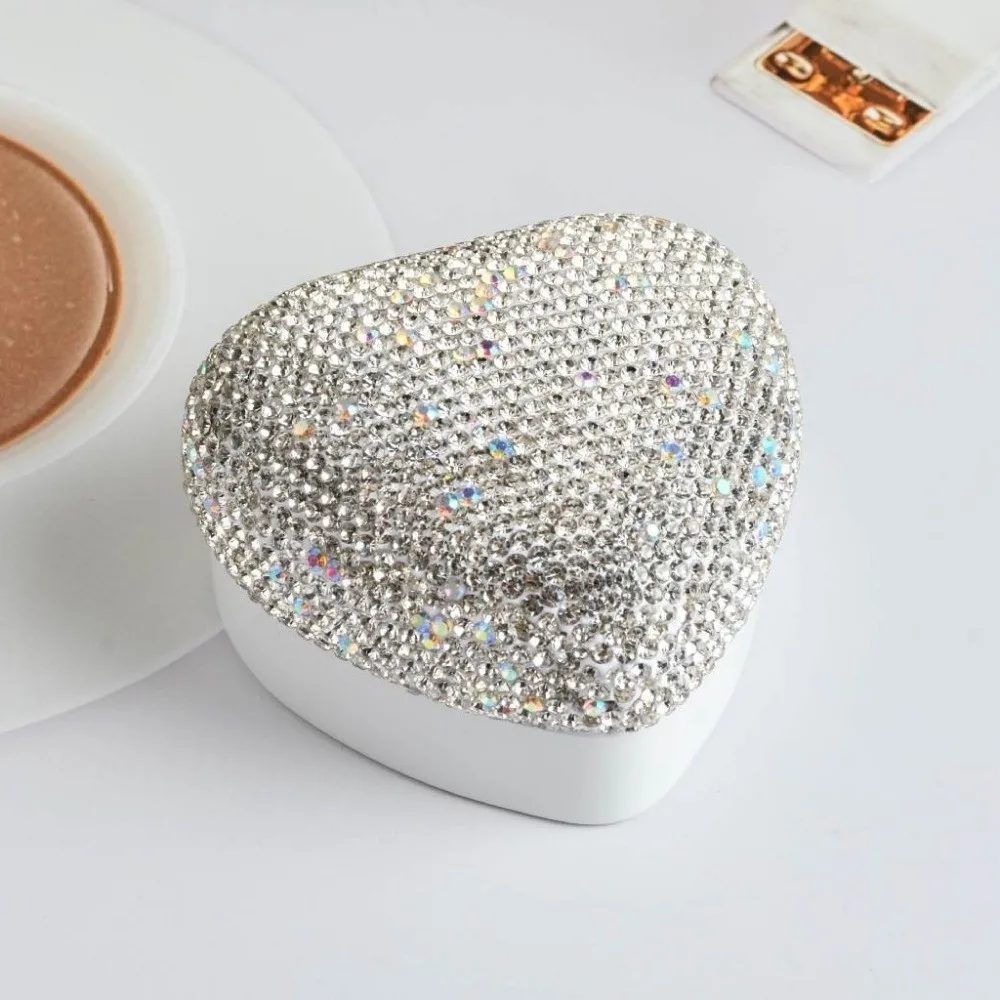 الماس LED ضوء خاتم مربع حلقة عرض تخزين شكل قلب علب الهدايا اعتراف اقتراح عيد الحب هدية علبة التعبئة والتغليف عيد ميلاد