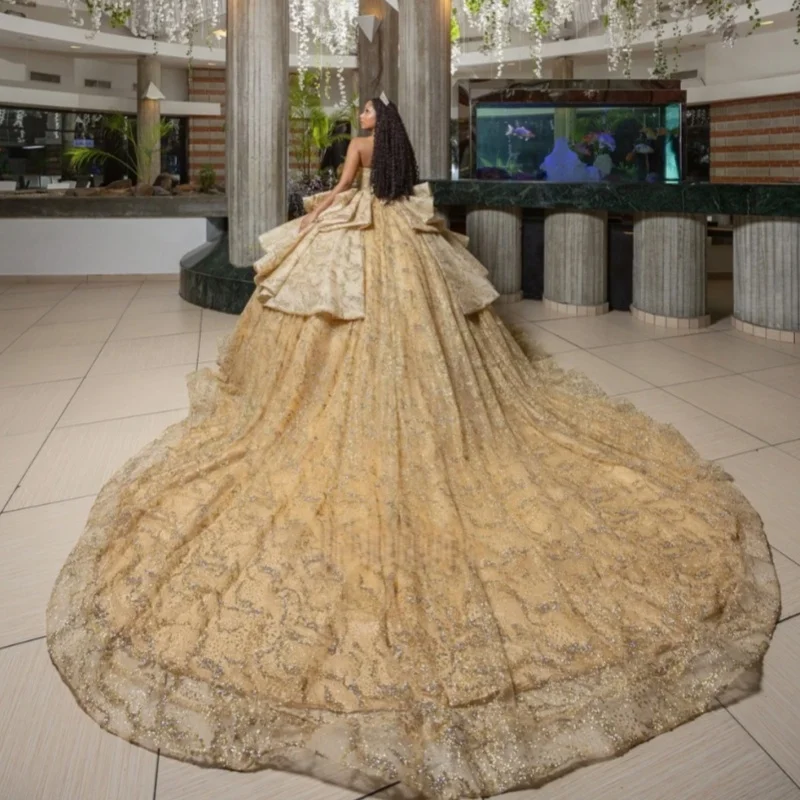 Vestido De quinceañera dorado champán brillante, calcomanía De lentejuelas doradas, cola larga, lazo grande, Vestidos De 15 quinceañera ﻿ Personaliza