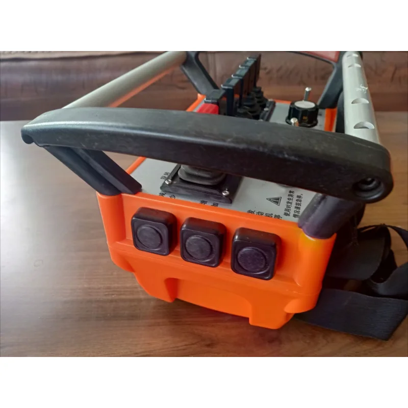 مضخة خرسانة ساني زومليون كوبتزميستر 12 فولت 24 فولت مضخة خرسانة عالية الجودة جهاز تحكم عن بعد لاسلكي للتحكم عن بعد