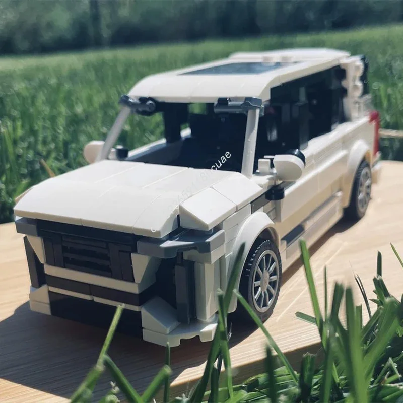 

424pcs MOC Cadillacess XT6 Model Building blocks Modular Education Kids creative toys idea DIY Christmas gifts