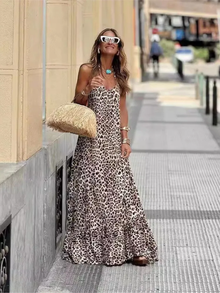 

Leopard Print Halter Neck Leace-up Long Dresses Women Sexy V-neck Backless Fashion Trendy Ladies Maxi Dress Streetwear Vestidos