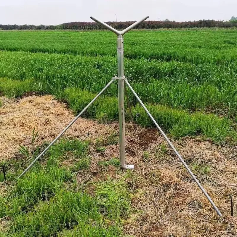 

Металлическая дождевальная пушка 1 дюйм с полным комплектом для ирригационной системы, вращение на 360 градусов, для использования в саду