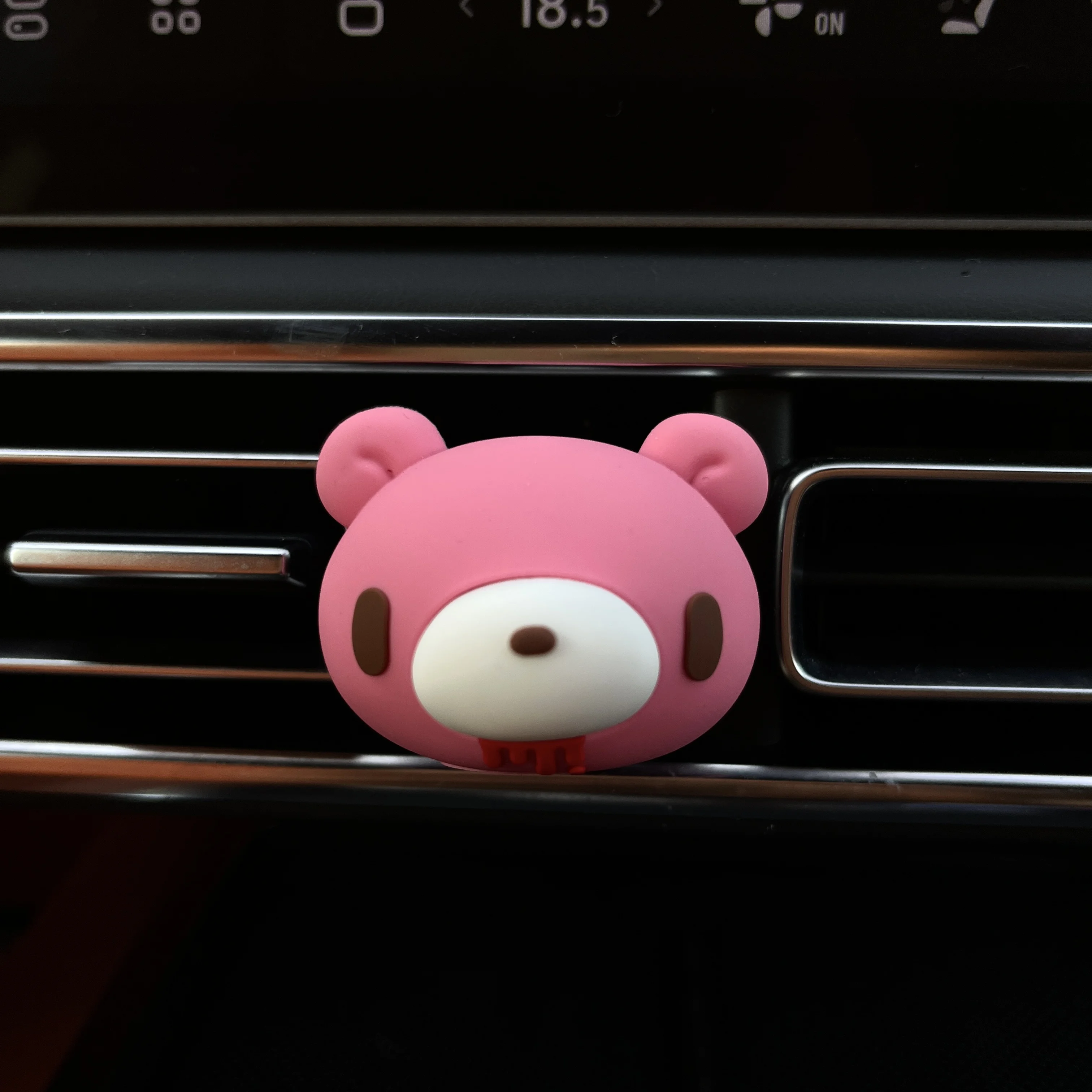 Cute Pink Bear Car Air Outlet Ornament (Horizontal & Vertical Dual-purpose Clip)