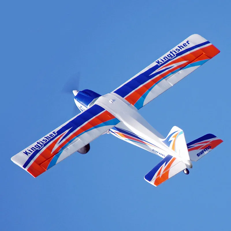 FMS 1400mm 킹피셔 모델 비행 게임 입문용 무선 조종 모델 킹피셔는 훈련용 기체의 본질적인 특성을 가지고 있습니다.