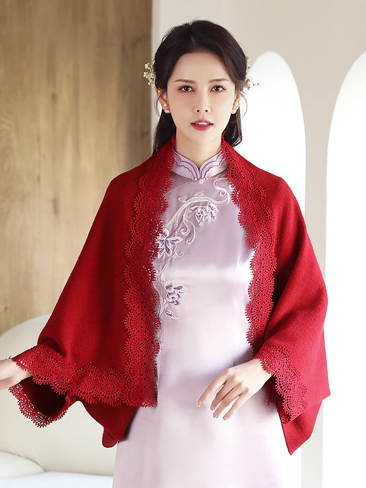 ウェディングショール秋冬コートチャイナドレスアウターウェアレーストリムマリッジドレスカウルネックポリエステル生地暖かさを提供します