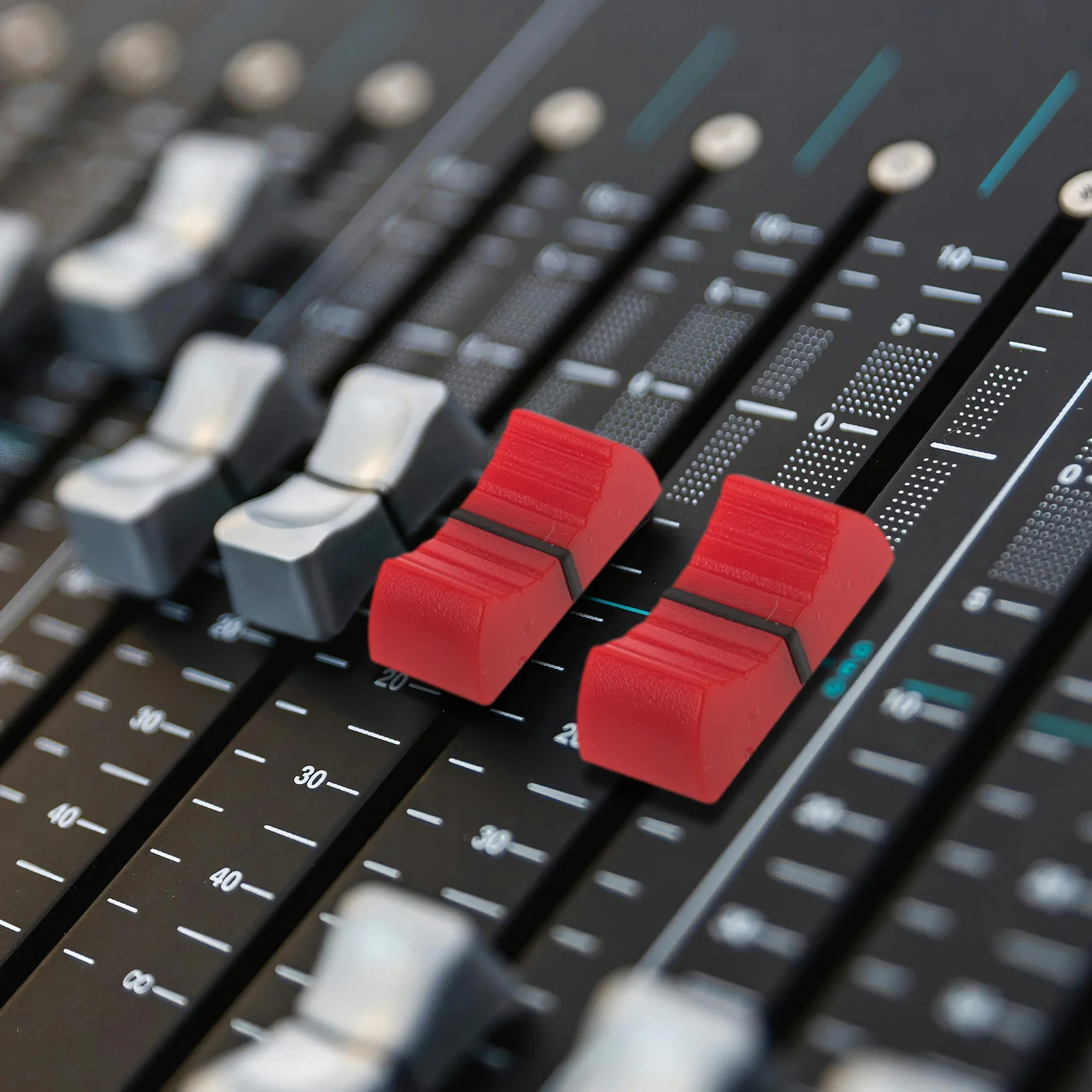 50Pcs Fader Knob Replacement for Mixer Rugged Slider Caps Easy DIY Installation No Tools Required Slider Caps Fader Knobs