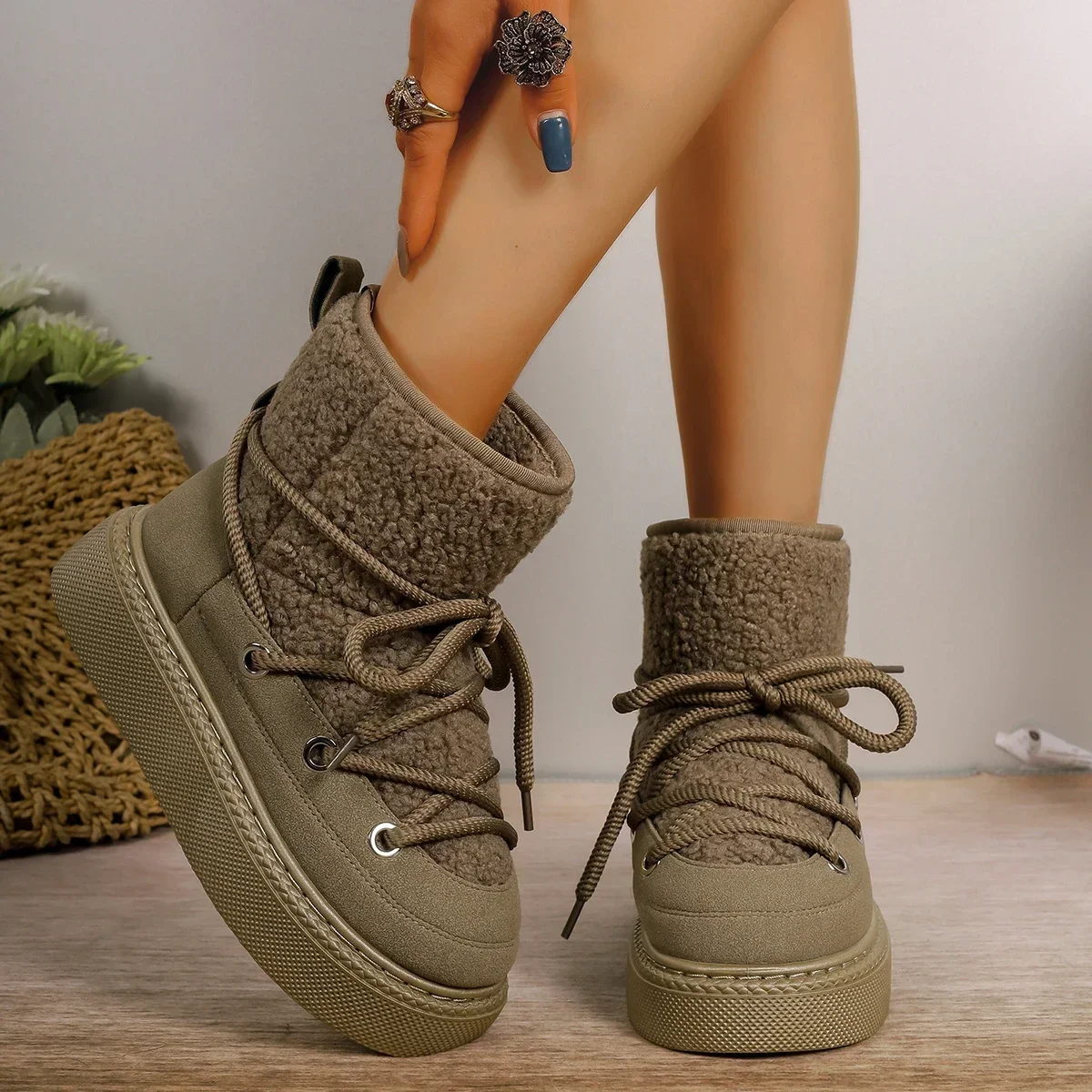 New Winter Snow Boots Women\'s Fur One Body Plus Wool Thickened Warm Non-slip Super Warm High Top Women\'s Cotton Shoes Size 36-43