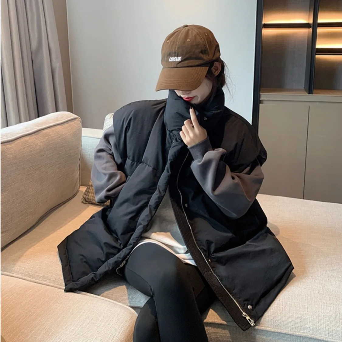 Chaleco de plumas a la moda para mujer, nuevo Otoño Invierno, grueso, holgado, de manga larga, Color puro, cierre de un solo botón