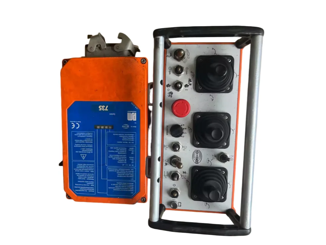 HBC 727 Concrete Pump Truck Five-Section Boom Remote Control Assembly for  Aftermarket Quality  Construction Machinery Parts