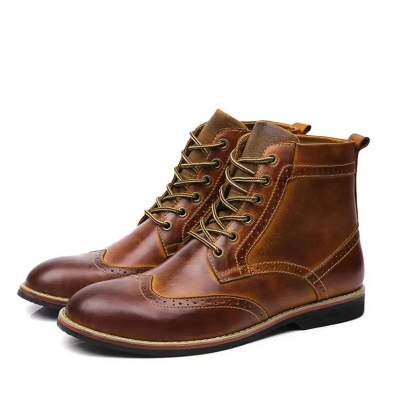 2025 Autumn NEW Men Boots Big Size 38-47 Vintage Brogue College Style Men Shoes Casual Fashion Lace-up Warm Boots For Man Brown