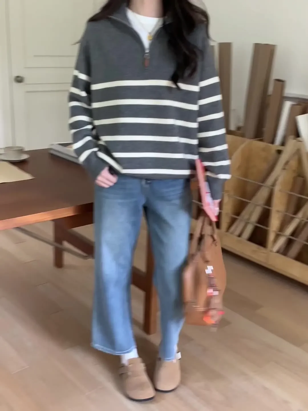 

Women's Casual Washed Blue Wide Leg Jeans Autumn 2025 New Style Comfortable Loose Fit Denim Trousers