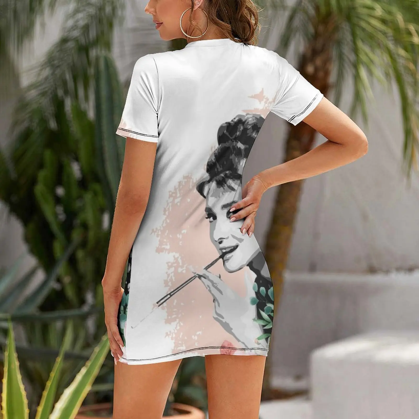 オードリー・ヘップバーン Tシャツ ステッカー 花 イラスト パーカー ノートブック 花 花 水彩画 半袖ドレス