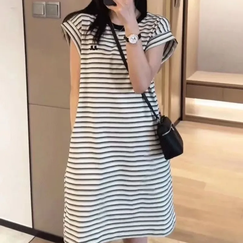 

Simplicity Casual Summer Women's Round Neck Stripe Korean Fashion Preppy Style Loose Short Sleeve Mid-length Straight Dresses