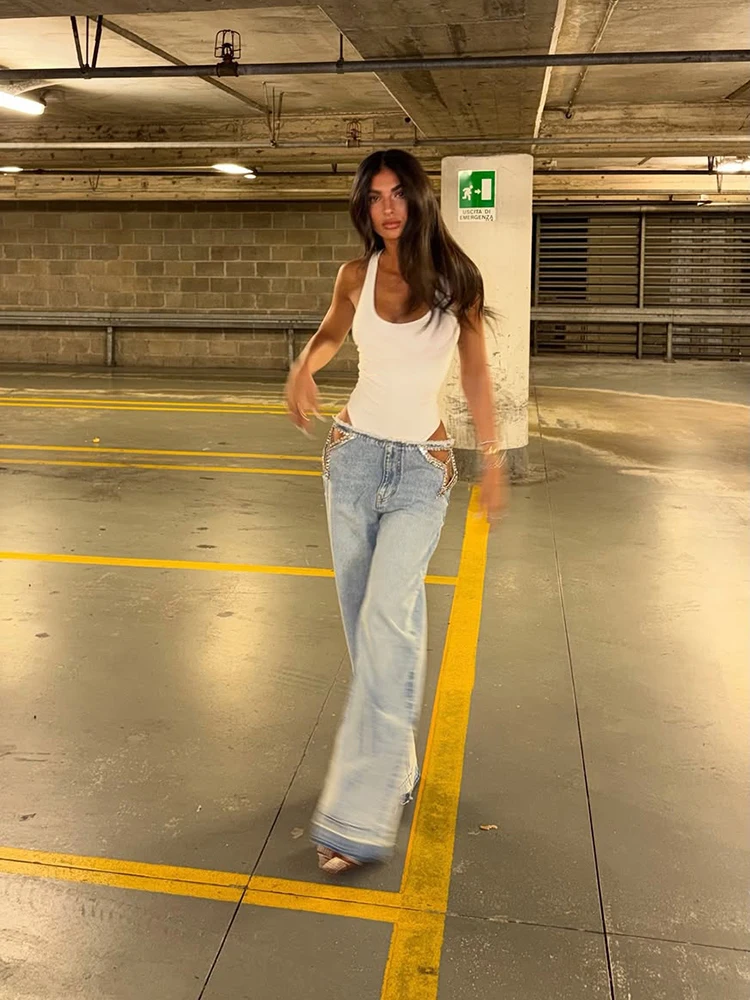 Women Low Waist Jeans Star Rhinestone Pants Cut Out Wide Leg Trousers Light Wash Distressed Denim Pants Street Woman Clothes