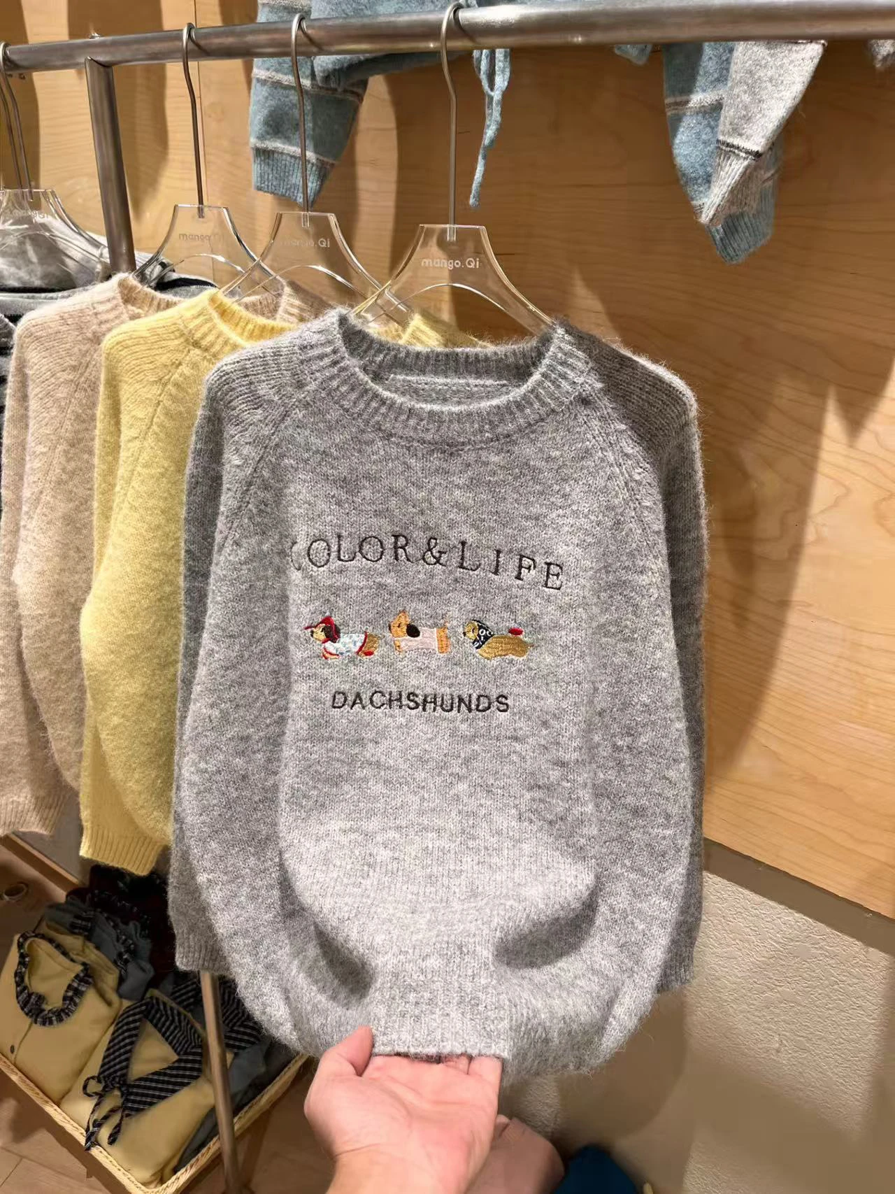 الكورية Sle الوزن الثقيل الكرتون الكلب المطرزة سترة المرأة الشتاء الجولة Ne محبوك Jaet العصرية فضفاضة تناسب طويلة Sve