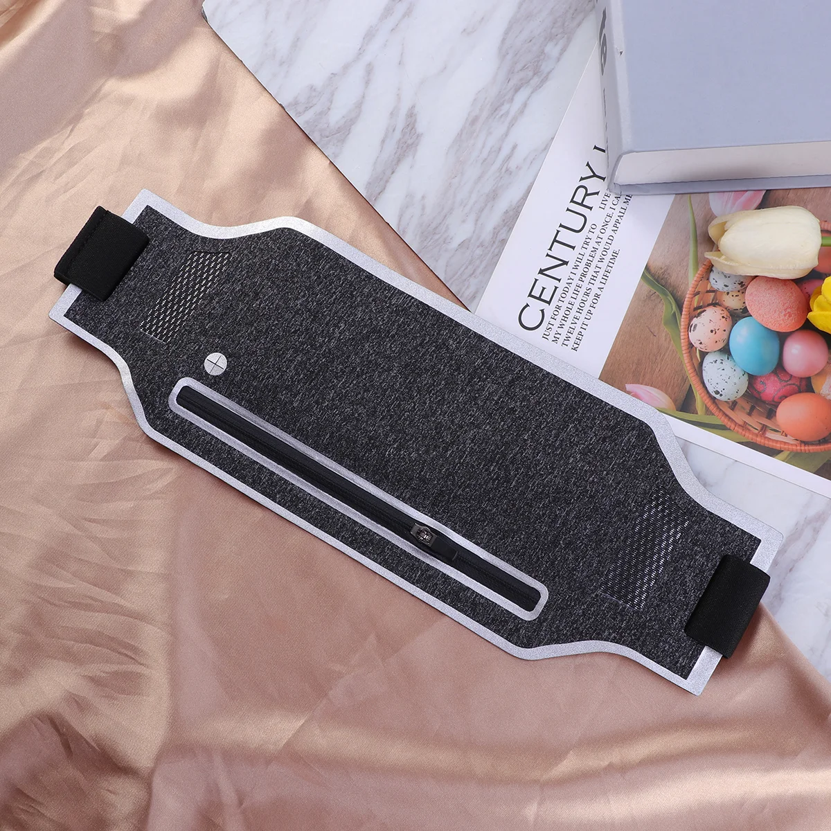 Running Belt Waist Pack Lightweight Waterproof Fanny Pack with Phone Compartment Adjustable Sport Waist Pouch for Jogging