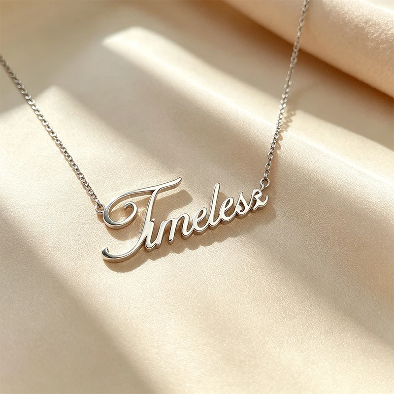 Collier Pendentif Personnalisé Femme avec Nom et Police au Choix, Plaque Nom en Acier Inoxydable, Cadeau de Mariage