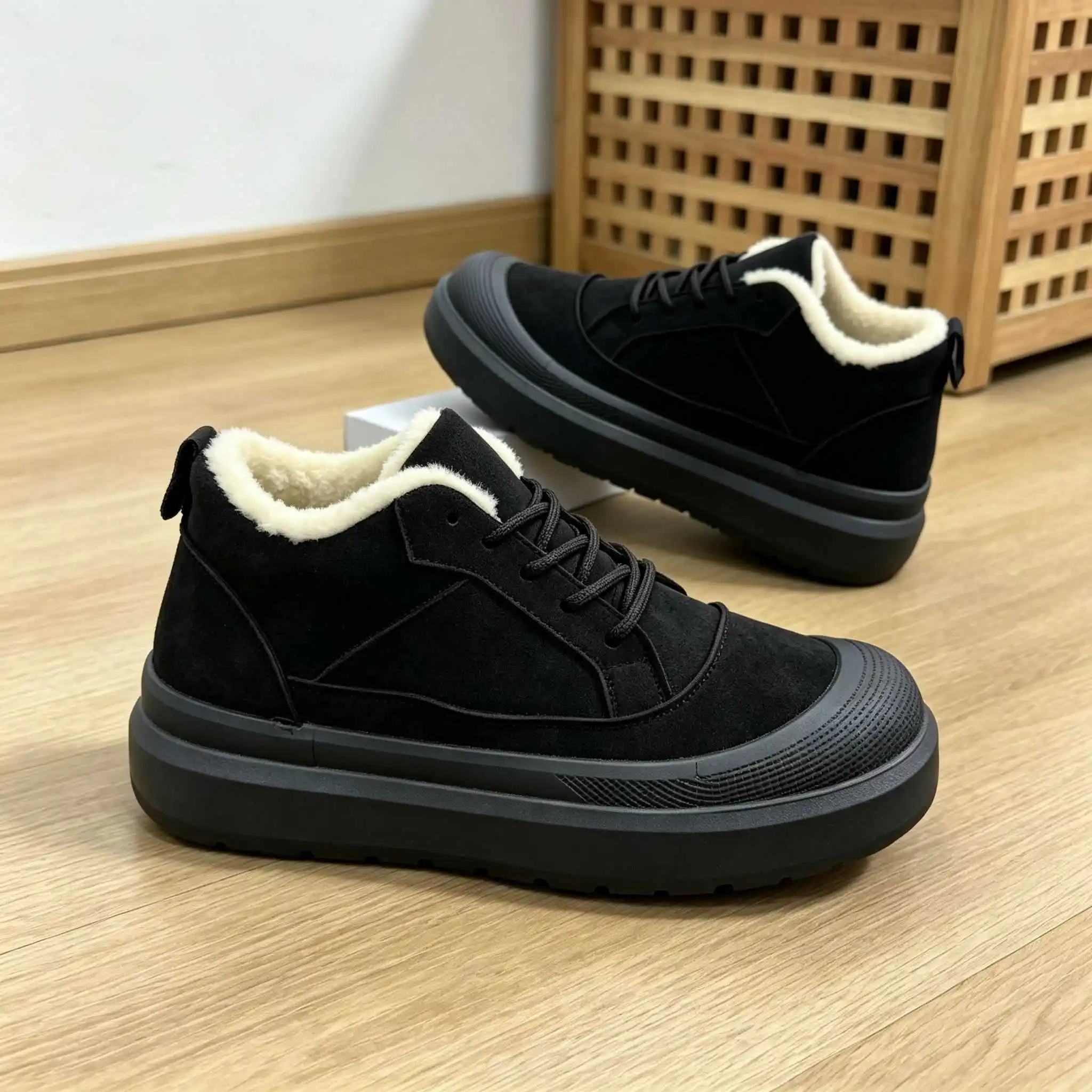 Winter Men's Boots, Men's Warm Fleece-Lined High-Top Shoes, Lace-Up Thick-Soled Sports Shoes, Comfortable Casual Shoes