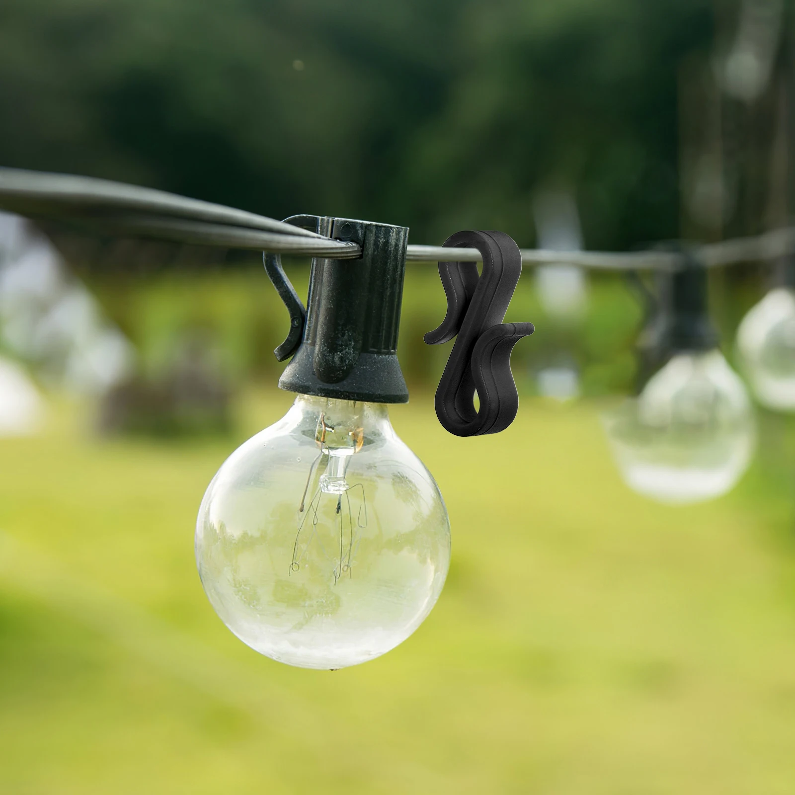 

50Pcs Plastic Gutter Hooks S-Shaped Weatherproof Clips for Hanging Outdoor Lights Christmas Light Hangers Holiday Decoration