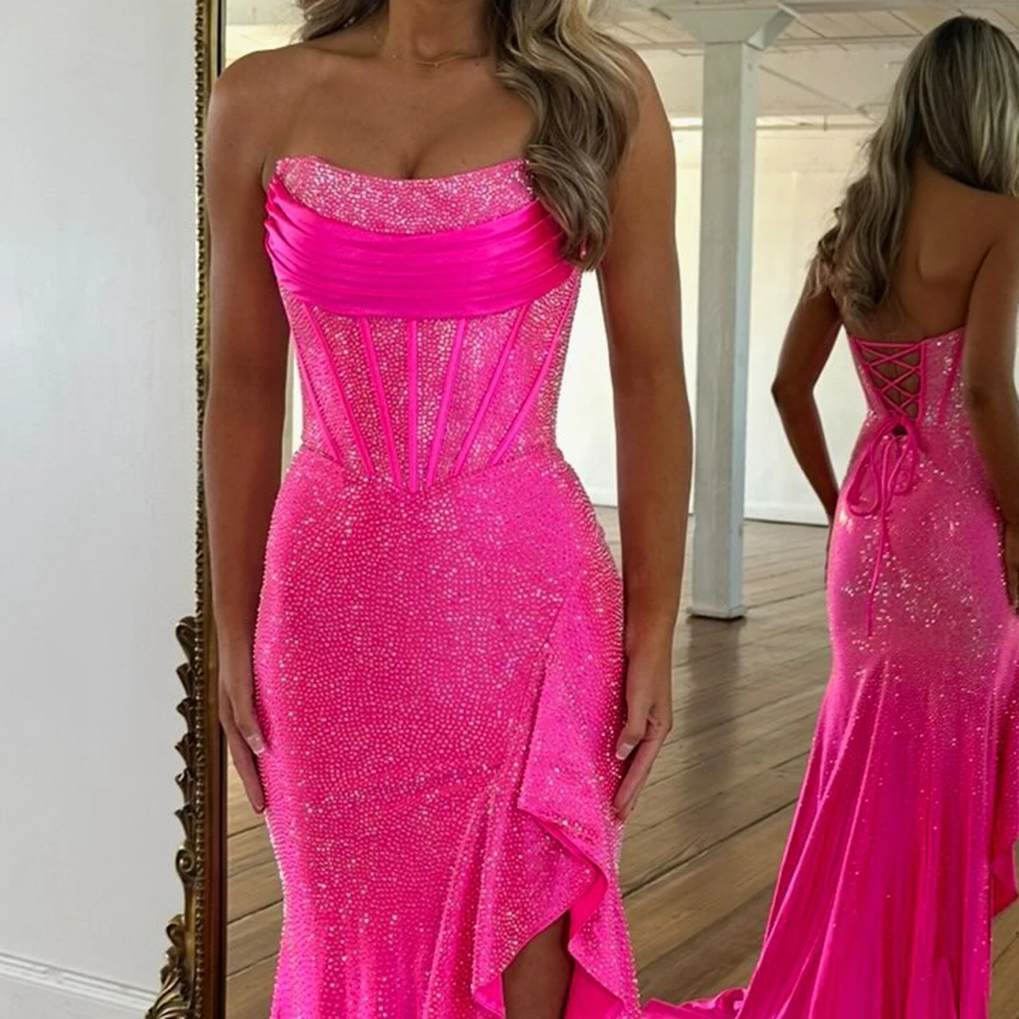 샤론은 슬릿 긴 여성 저녁 졸업 가운 SH386 사용자 정의와 매력적인 핫 핑크 Strapless 인어 댄스 파티 드레스를 말했습니다.