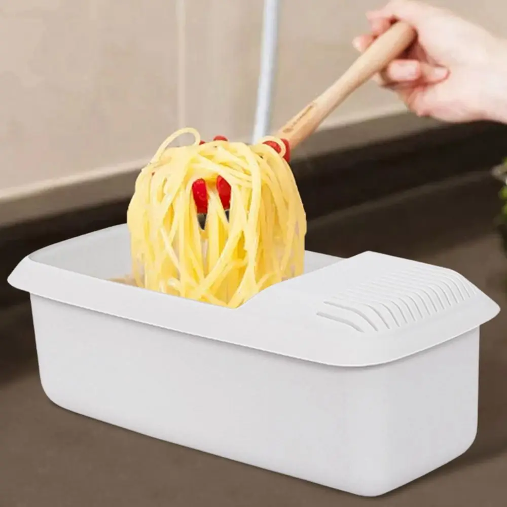 Friendly Microwave Noodle Holder Storage Tool with Strainer Pasta Cooker Kitchen Accessories Boat Steamer Noodle Cooking Box