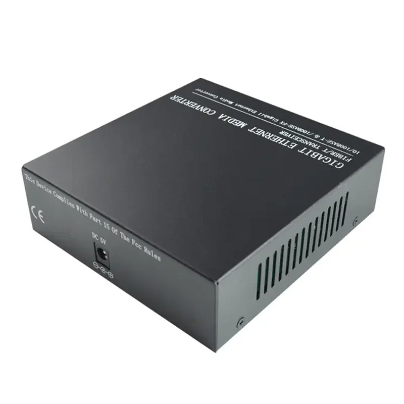 8 RJ-45 Port Media Converter For Network Fiber Optic Media Converter